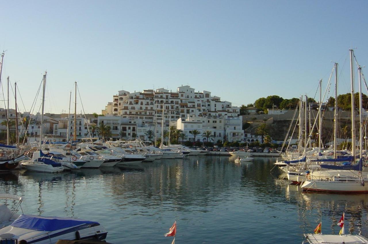 Luxury Apartment In The Heart Of Moraira & 200Mtrs From The Sea Exterior photo